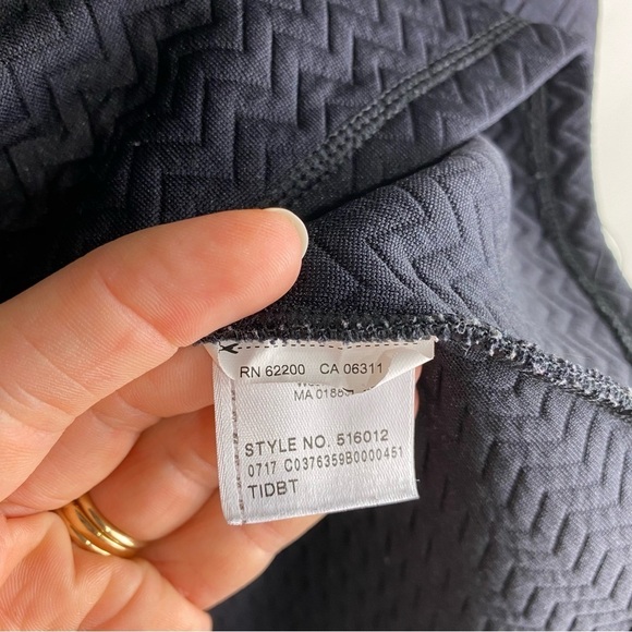 Puma Warm Cell Textured 1/4 Quarter Zip Up Pullover Sweater Shirt Top Size XS - Picture 5 of 6